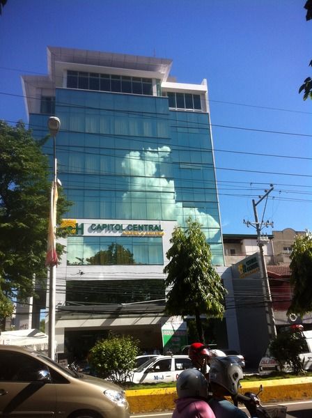 Capitol Central Hotel And Suites Cebu Exterior photo